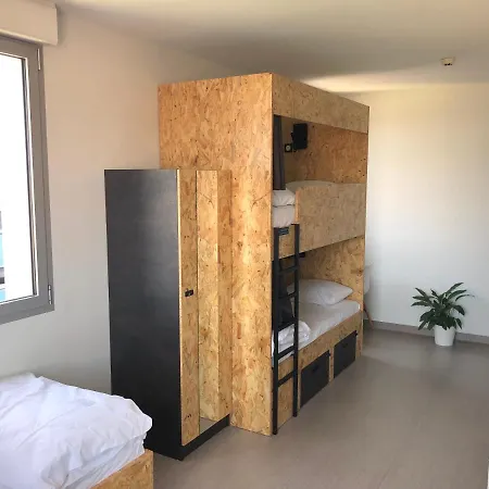 Hostel Hi